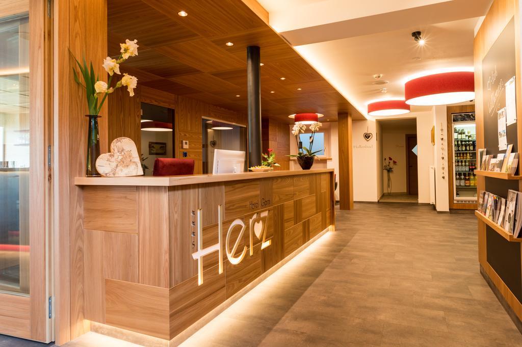 Hotel Garni Herz تيرولو المظهر الخارجي الصورة